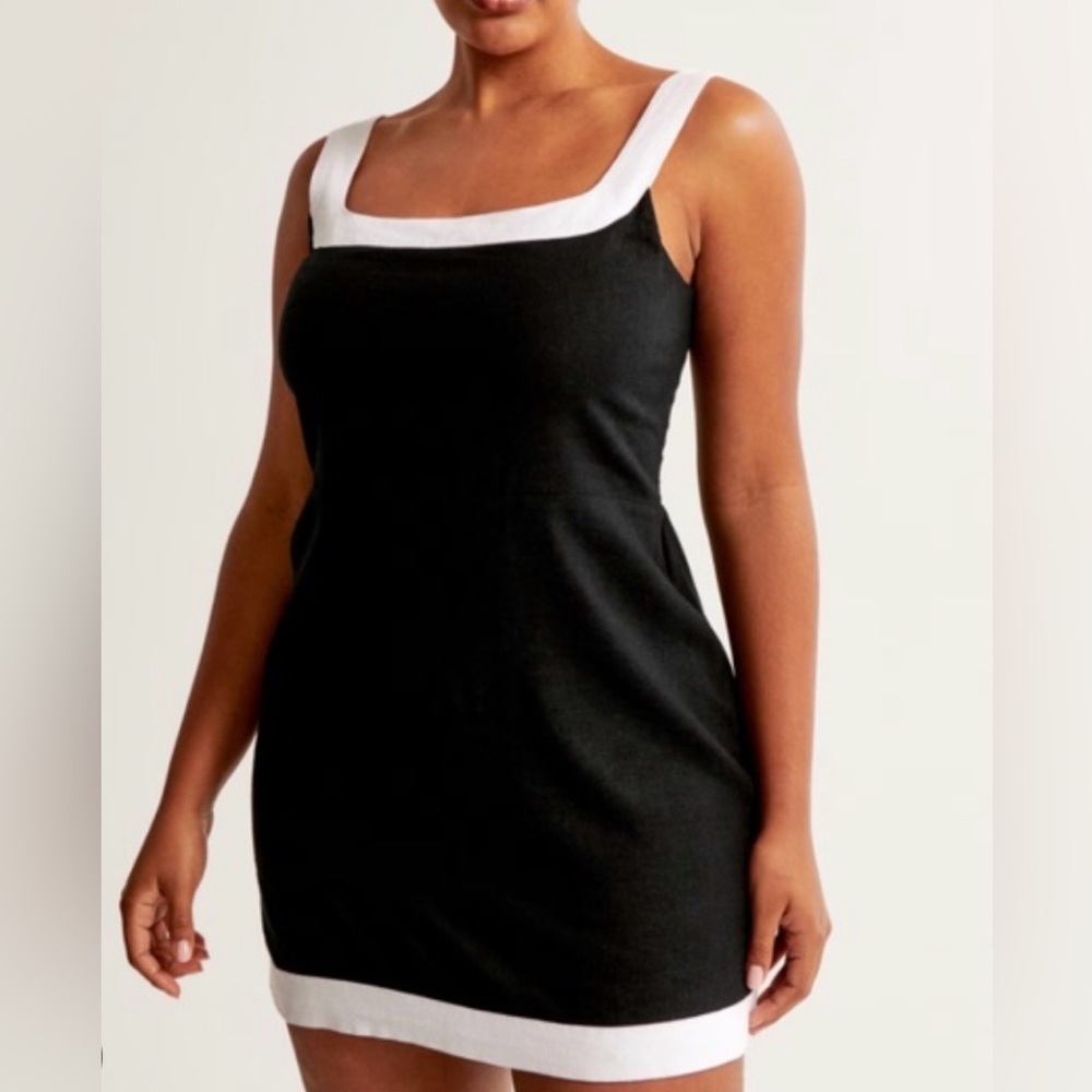 Abercrombie & Fitch Black and White Strappy dress